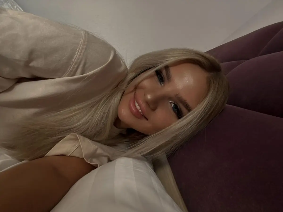 Adeluna escort in Dubai