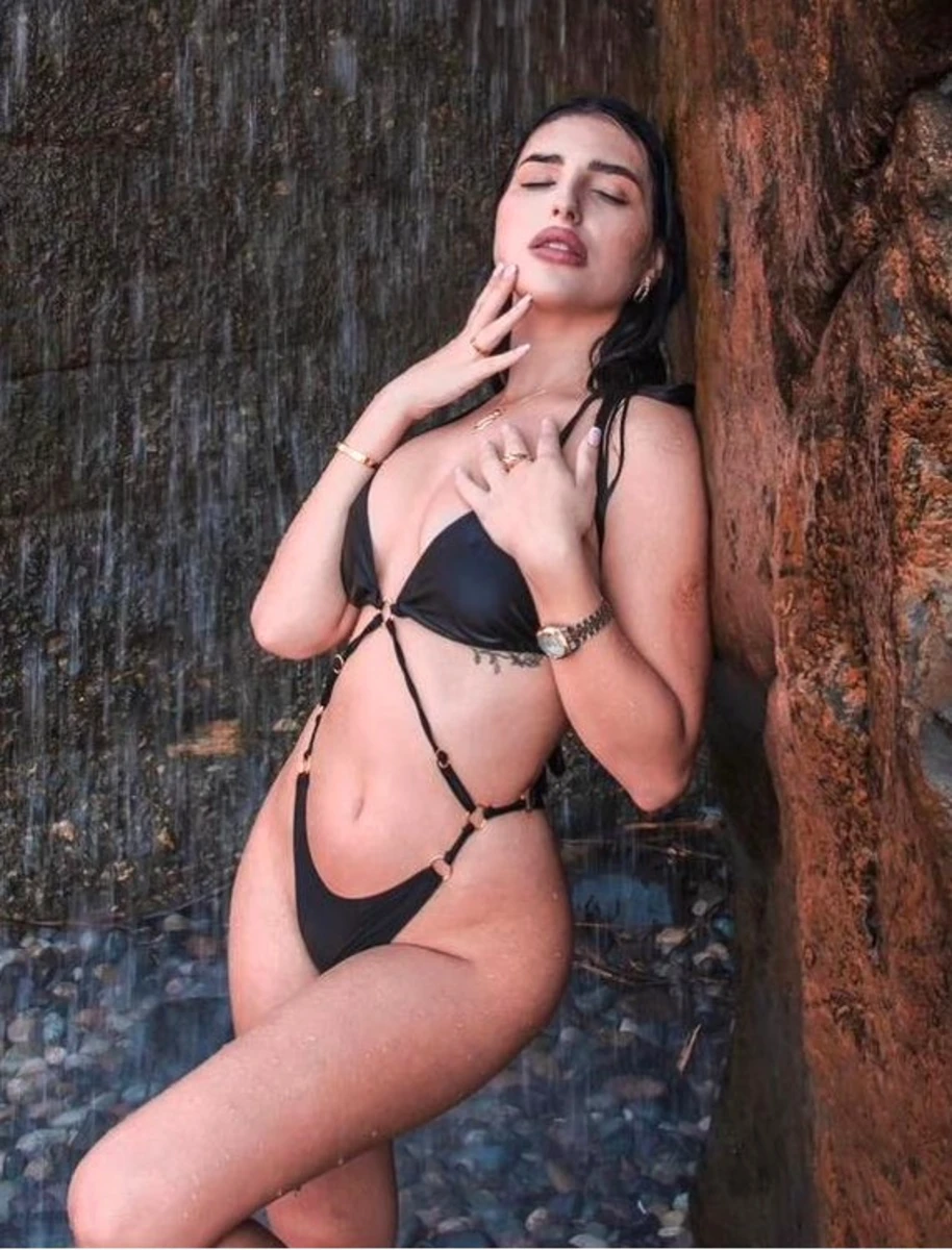 Arina escort in Dubai