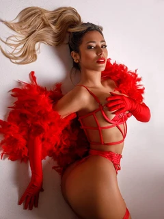 Stepphie escort in Dubai