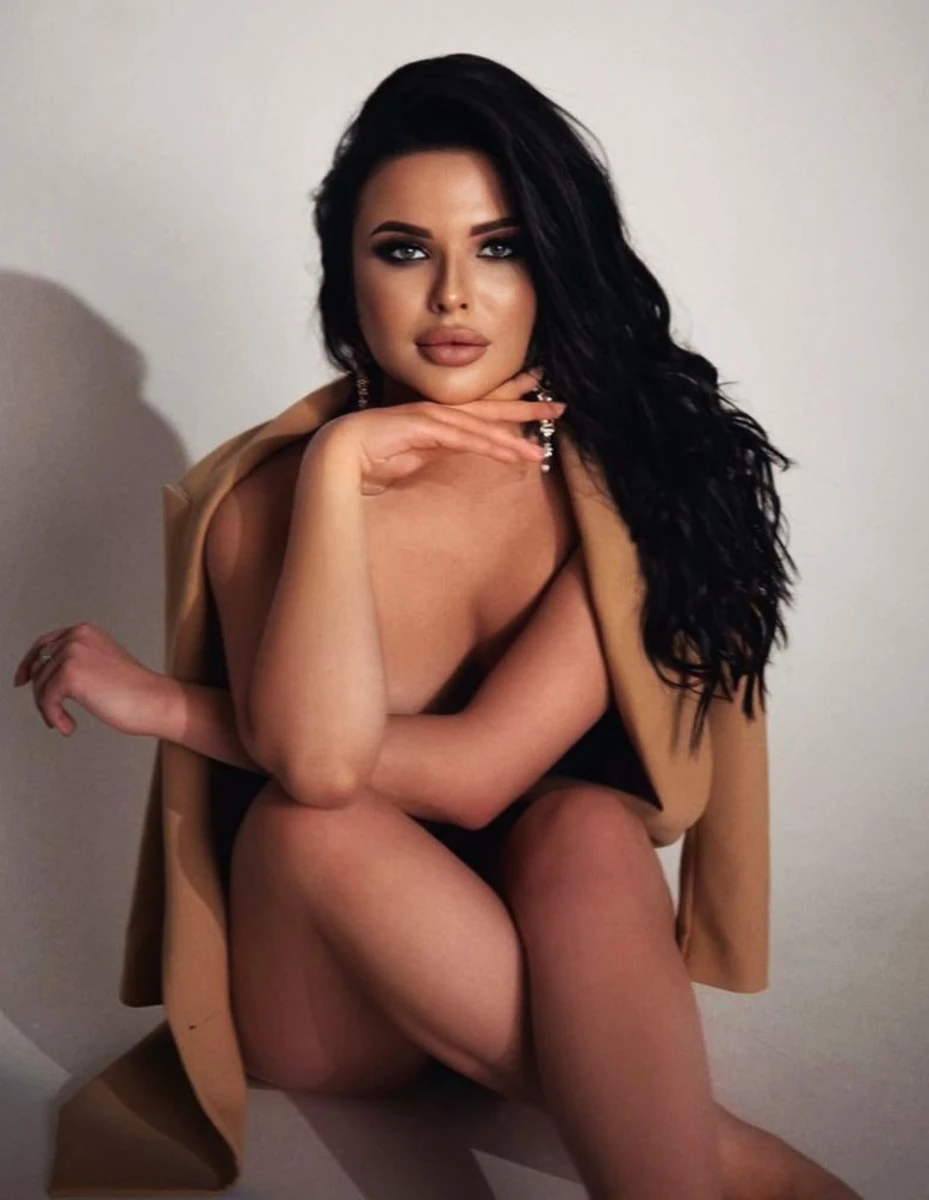 Valerie escort in Dubai